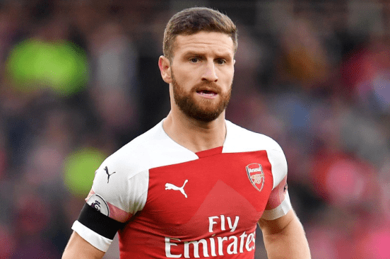  国际米兰控球压制对手，巴雷拉精准直塞撕破防线  